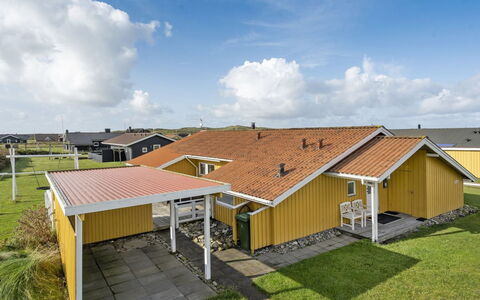 Hebba - 300M from the Sea: Cottage, Garden, Siding, Garden Buildings, Shade, Yard, Backyard, Lawn, Farmhouse, Landscaping