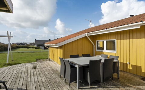 Hebba - 300M from the Sea: Cottage, Garden, Siding, Garden Buildings, Shade, Yard, Backyard, Lawn, Farmhouse, Landscaping