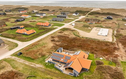 Doris - 150M from the Sea: Roof, Land Lot, Cottage, Home, Rural Area, Shed, Siding, Garden Buildings, Log Cabin, Hut