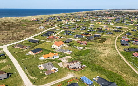 Arla - 200M from the Sea: Roof, Plain, Land Lot, Rural Area, Home, Estate, Field, Cottage, Lawn, Suburb