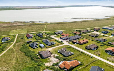 Arla - 200M from the Sea