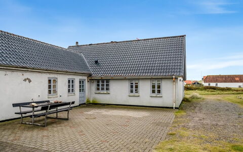 Orvo - 150M from the Sea: Cottage, Shed, Hut, Farmhouse, Prairie, Shack, Barn, Log Cabin, Garden Buildings