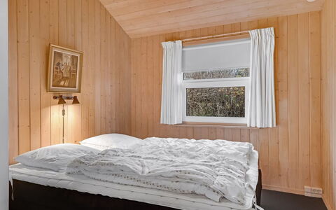 Sofja - 150M from the Sea: Bed, Bedroom, Bed Sheet, Bedding, Wood, Interior Design, Floor, Furniture, Ceiling, Flooring