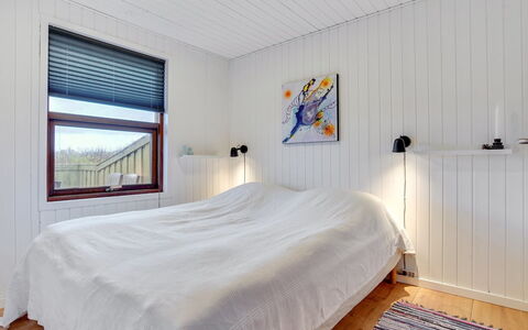 Jobst - 150M from the Sea: Wood, Ceiling, Bedroom, Interior Design, Home, Floor, Bed, Wood Flooring, Room, Bedding