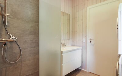 Franke - 1.1Km from the Sea