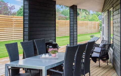 Dorthie - 800M from the Sea: Wood, House, Cottage, Home, Roof, Rural Area, Siding, Log Cabin, Garden Buildings, Hardwood