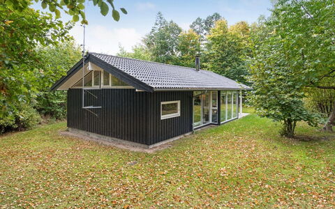 Follerich - 250M from the Sea: Roof, Land Lot, Cottage, Home, Rural Area, Shed, Siding, Garden Buildings, Log Cabin, Hut
