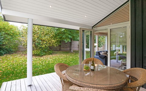 Follerich - 250M from the Sea: Roof, Land Lot, Cottage, Home, Rural Area, Shed, Siding, Garden Buildings, Log Cabin, Hut