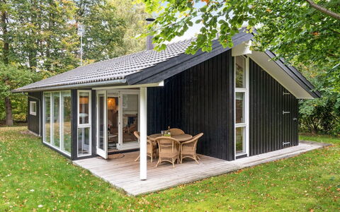 Follerich - 250M from the Sea: Roof, Land Lot, Cottage, Home, Rural Area, Shed, Siding, Garden Buildings, Log Cabin, Hut