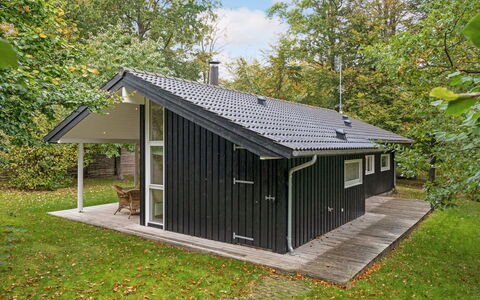 Follerich - 250M from the Sea: Roof, Land Lot, Cottage, Home, Rural Area, Shed, Siding, Garden Buildings, Log Cabin, Hut