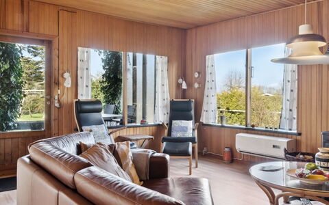Frode - 400M from the Sea: Wood, House, Cottage, Home, Roof, Rural Area, Siding, Log Cabin, Garden Buildings, Hardwood
