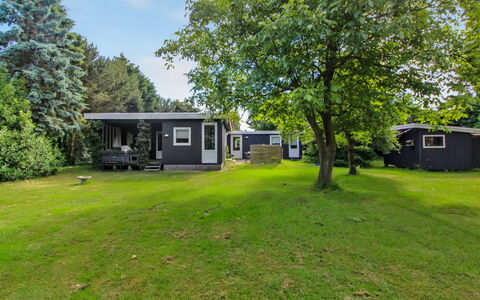Frode - 400M from the Sea: Wood, House, Cottage, Home, Roof, Rural Area, Siding, Log Cabin, Garden Buildings, Hardwood