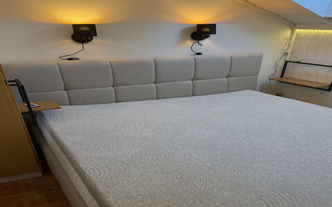Analine - 1Km from the Sea: Flooring, Bedroom, Bedding, Bed, Bed Frame, Linens, Bed Sheet, Hardwood, Mattress, Wood Flooring