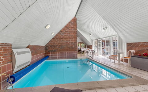 Pauna - 50M from the Sea: Composite Material, Brick, Swimming Pool, Brickwork, Cottage, Ceiling, Estate, Chair, Outdoor Furniture, Daylighting