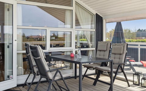 Swanhild - 900M from the Sea: Wood, House, Cottage, Home, Roof, Rural Area, Siding, Log Cabin, Garden Buildings, Hardwood