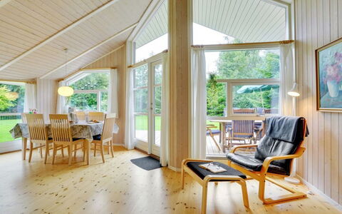 Lyra - 800M from the Sea: Grass, House, Roof, Home, Cottage, Shrub, Land Lot, Rural Area, Farmhouse, Groundcover