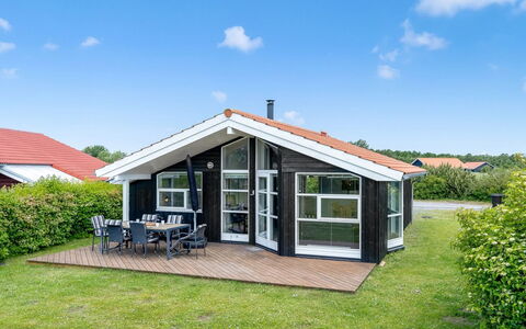 Birtir - 1.2Km from the Sea: Grass, House, Roof, Home, Cottage, Shrub, Land Lot, Rural Area, Farmhouse, Groundcover