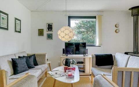 Filippa - 900M from the Sea: Wood, House, Cottage, Home, Roof, Rural Area, Siding, Log Cabin, Garden Buildings, Hardwood