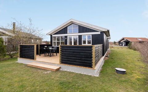 Evin - 800M from the Sea: House, Home, Roof, Cottage, Shrub, Siding, Door, Garden, Farmhouse