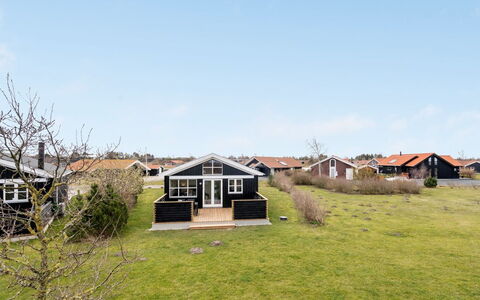 Evin - 800M from the Sea: House, Home, Roof, Cottage, Shrub, Siding, Door, Garden, Farmhouse