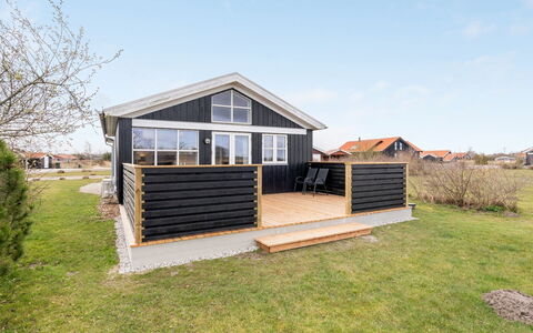 Evin - 800M from the Sea: House, Home, Roof, Cottage, Shrub, Siding, Door, Garden, Farmhouse