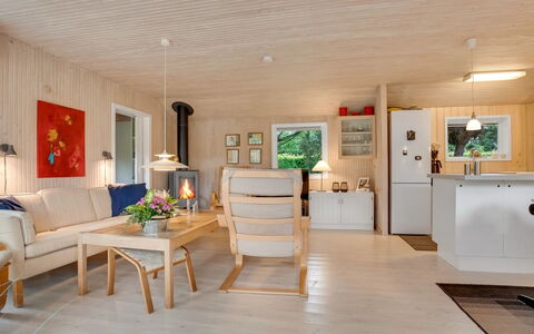 Delma - 750M from the Sea: Wood, House, Cottage, Home, Roof, Rural Area, Siding, Log Cabin, Garden Buildings, Hardwood