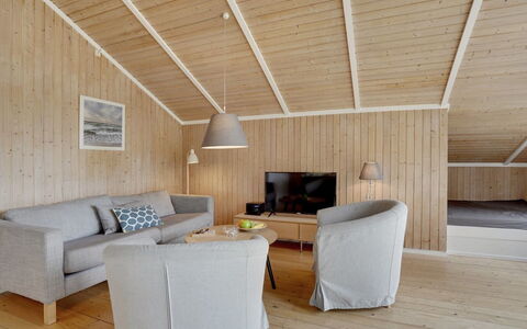 Nafni - 200M from the Sea: Flooring, Wall, Floor, Interior Design, Wood, Ceiling, Wood Flooring, Lighting, Furniture, Laminate Flooring