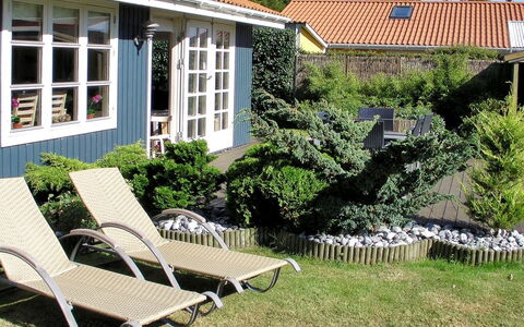 Nitis - 200M from the Sea: House, Home, Roof, Cottage, Land Lot, Estate, Farmhouse, Village, Farm