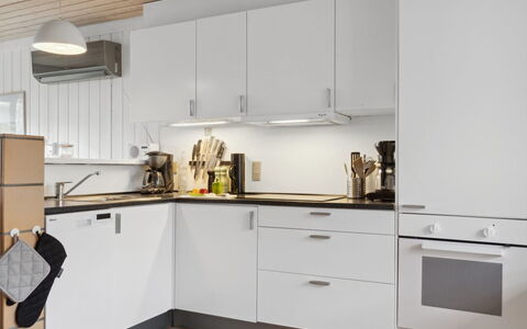Julkil - 250M from the Sea: White, Design