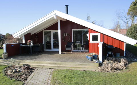 Akari - 400M from the Sea: House, Home, Roof, Residential Area, Cottage, Estate, Farmhouse, Lawn, Landscaping, Siding