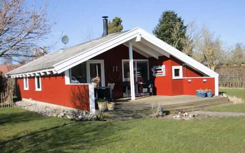 Akari - 400M from the Sea: House, Home, Roof, Residential Area, Cottage, Estate, Farmhouse, Lawn, Landscaping, Siding