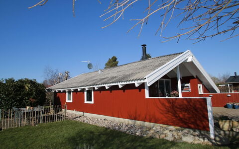 Akari - 400M from the Sea: House, Home, Roof, Residential Area, Cottage, Estate, Farmhouse, Lawn, Landscaping, Siding