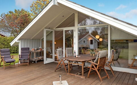 Armund - 300M from the Sea: Wood, Wood Stain, Plank, Hardwood, Cottage, Deck, Siding, Shade, Wood Flooring, Garden Buildings