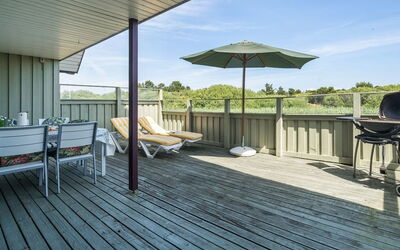 Inra - 400M from the Sea