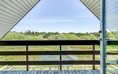 Inra - 400M from the Sea
