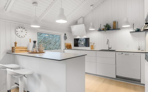 Julie - 1.5Km from the Sea: Kitchen, Flooring, Interior Design, Countertop, Floor, Wood, Furniture, Ceiling, Kitchen Appliance, Wood Flooring