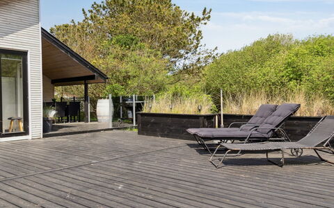 Julie - 1.5Km from the Sea: Wood Flooring, Wood, Flooring, Hardwood, Deck, Floor, Plank, Porch, Outdoor Furniture, Composite Material