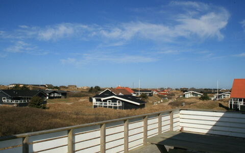 Ute - 200M from the Sea: Sky, Roof, Home, Cottage, Shade, Cumulus, Handrail