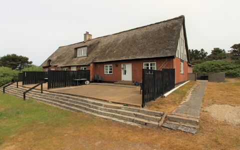 Catalina - 800M from the Sea: Estate, Farm