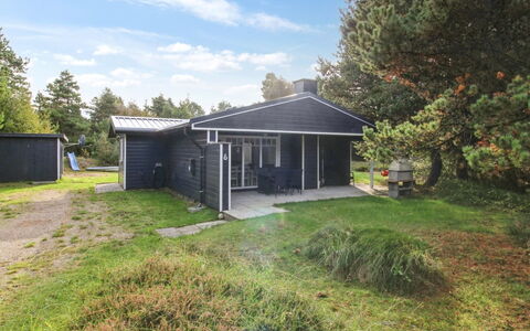 Heidie - 3.0Km from the Sea: House, Cottage, Roof, Garden Buildings, Shade, Shed, Backyard, Outdoor Furniture, Yard, Lawn