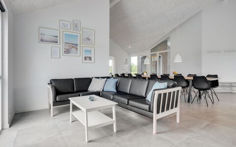 Fridel - 4Km from the Sea: Flooring, Interior Design, Floor, Ceiling, Couch, Living Room, Furniture, Chair, Wood Flooring