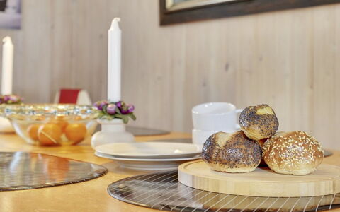 Granke - 3.8Km from the Sea: Roof, House, Land Lot, Home, Cottage, Estate, Garden Buildings, Shade, Log Cabin, Landscaping