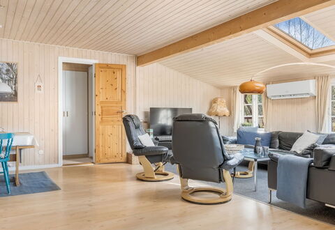 Granke - 3.8Km from the Sea: Furniture, Interior Design, Wood, Ceiling, Flooring, Floor, Room, Living Room, Home, Lighting