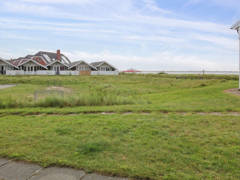 gertruda - 2.3km From The Sea