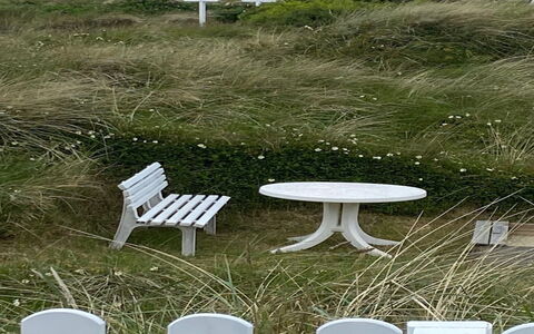 Gudmar - 500M from the Sea: Grass, House, Roof, Home, Cottage, Shrub, Land Lot, Rural Area, Farmhouse, Groundcover