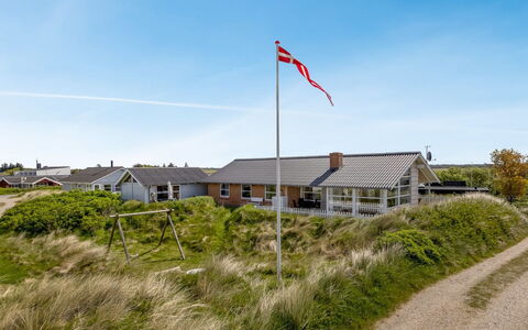 Gudmar - 500M from the Sea: Grass, House, Roof, Home, Cottage, Shrub, Land Lot, Rural Area, Farmhouse, Groundcover