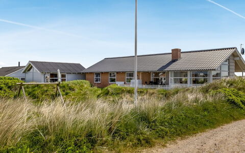 Gudmar - 500M from the Sea: Grass, House, Roof, Home, Cottage, Shrub, Land Lot, Rural Area, Farmhouse, Groundcover