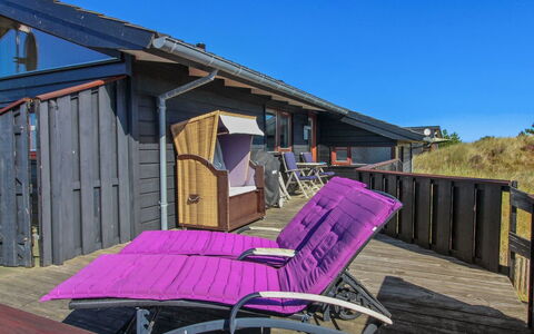 Alim - 300M from the Sea: Cottage, Shed, Hut, Farmhouse, Prairie, Shack, Barn, Log Cabin, Garden Buildings