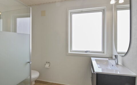 Vieno - 2.6Km from the Sea: Plumbing Fixture, Bathroom, Wall, Bathroom Sink, Flooring, Floor, Interior Design, Sink, Ceiling, Tap