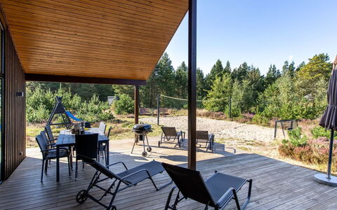 Heidi - 1Km from the Sea: Wood, Shade, Hardwood, Deck, Natural Material, Garden Buildings, Outdoor Structure, Plank, Porch, Wood Stain